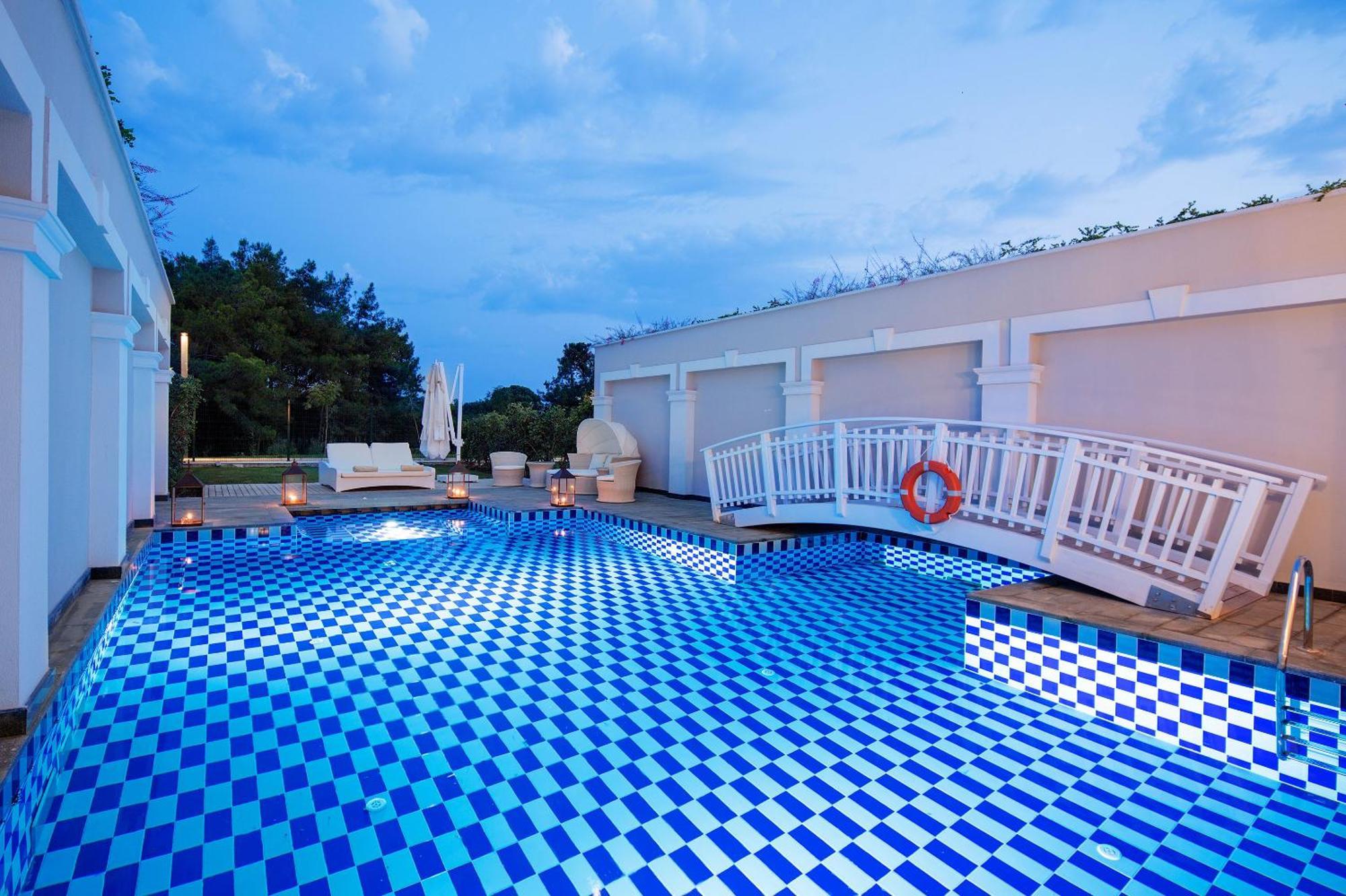 Hotel Titanic Deluxe Golf Belek Esterno foto
